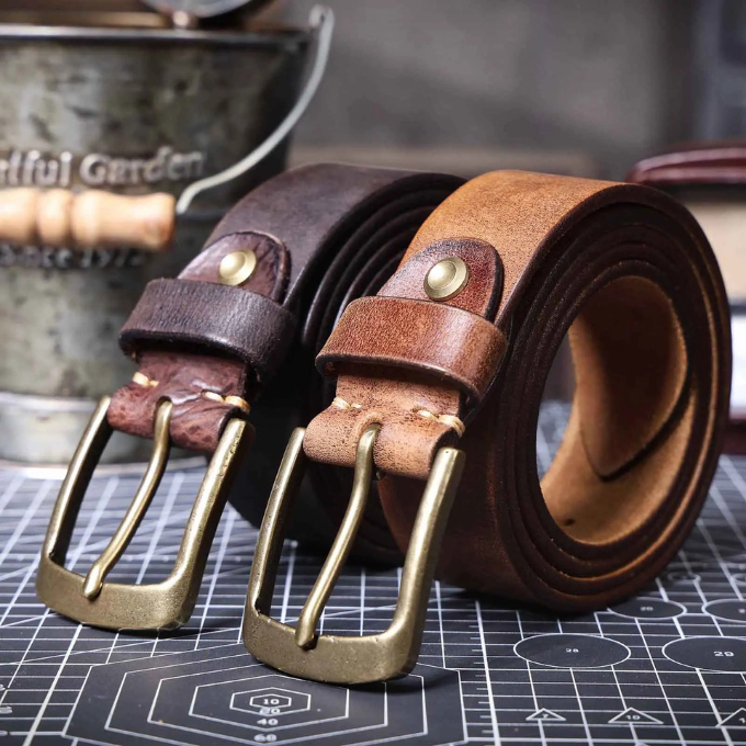 Classic men's brown leather belt, made from high-quality full grain cowhide for lasting wear.