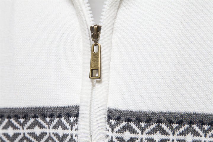 Men's Bergen Nordic half-zip sweater, designed for stylish comfort and everyday wear.