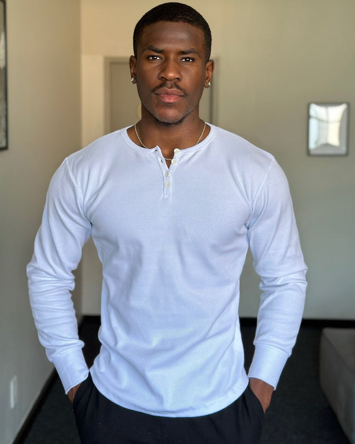 Men's versatile long sleeve ribbed henley, an everyday shirt for all seasons.