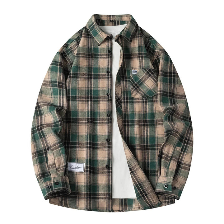 Trendy men's fall fashion plaid flannel shirt, offering effortless style and a relaxed fit.
