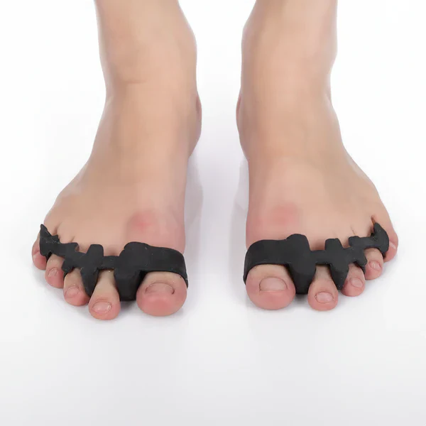 Orthopedic silicone hammer toe splint provides alignment & pain relief. Ideal for daily foot care.