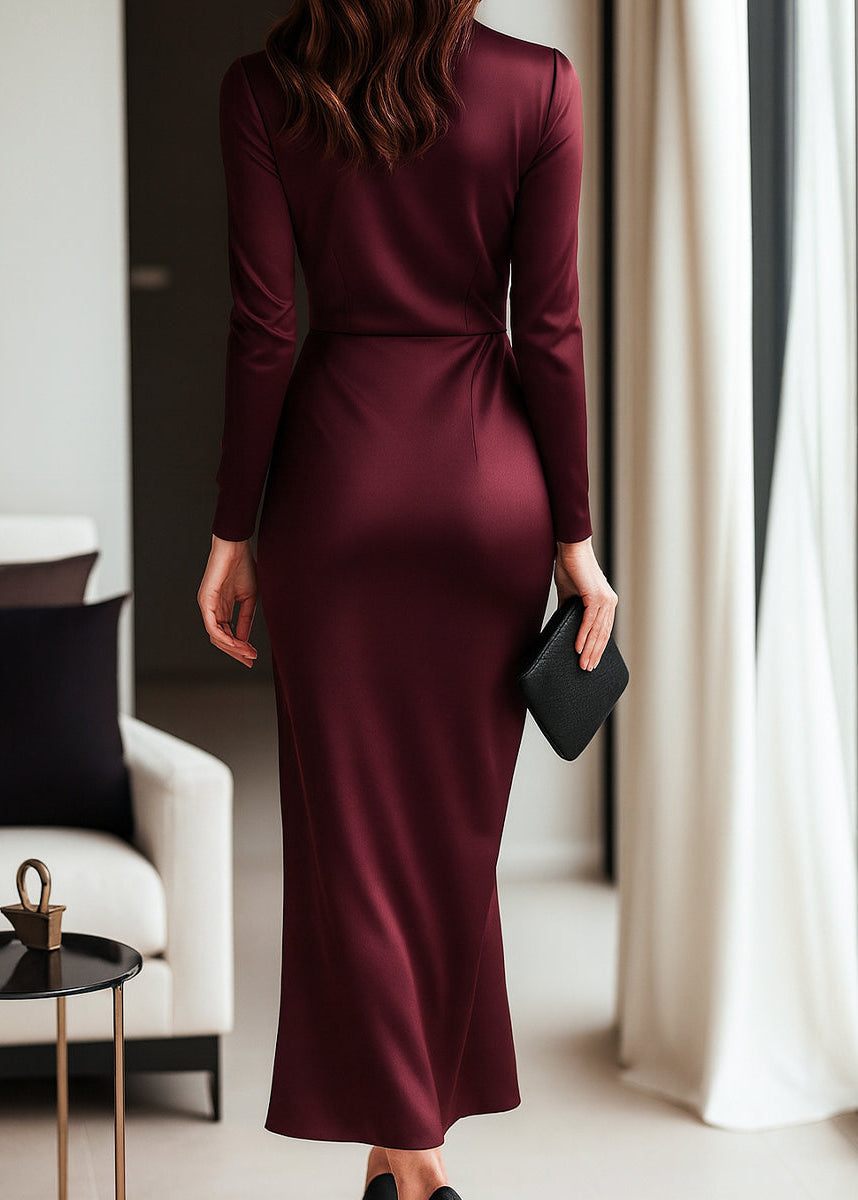 Graceful women's long sleeve wrap maxi dress, featuring a flattering waist tie, perfect for elegant evening wear.