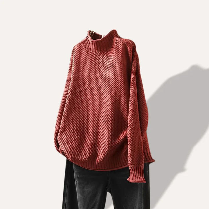 Fashionable women's crewneck sweater, a stylish and comfortable pullover for everyday wear.