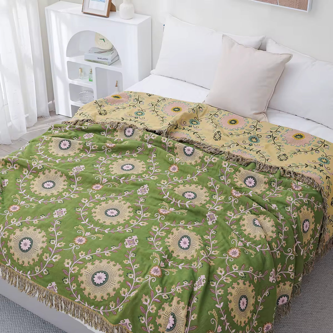 Unisex Reversible Floral Decorative Blanket with Tassels