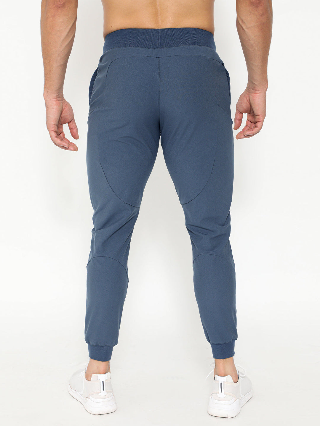Athletic Valenza men's joggers, tapered fit for workouts, travel, and comfortable activewear.