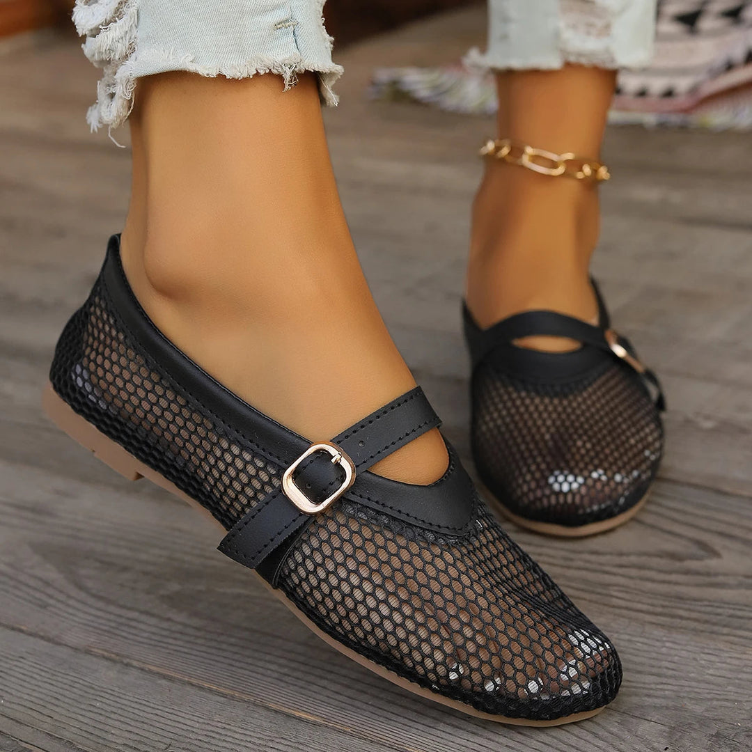 Breathable mesh Mary Jane flats for women, perfect for casual outings & travel.
