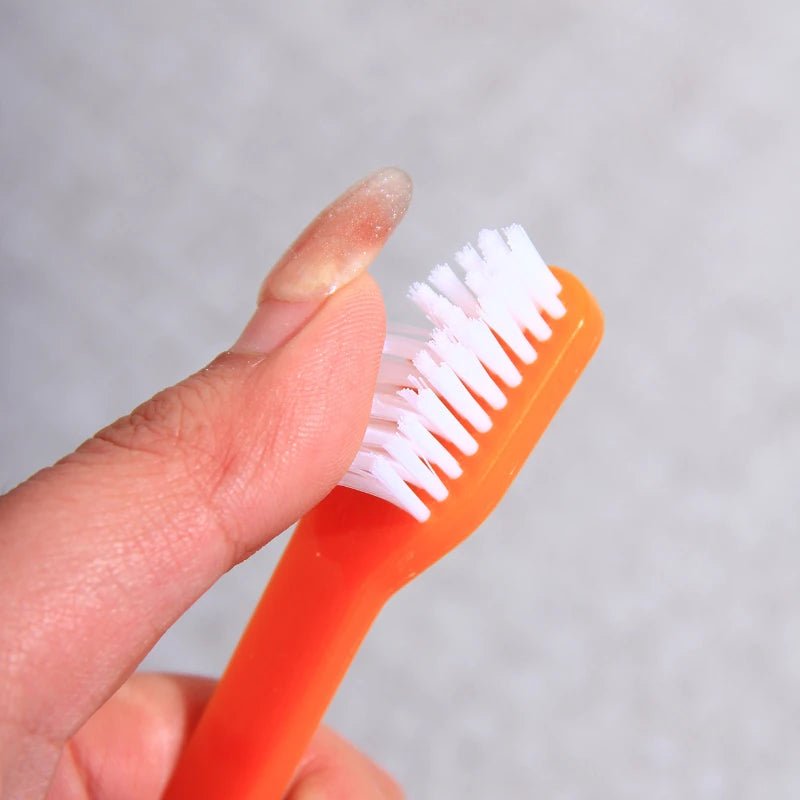 Double-sided pet toothbrush set for dogs and cats, soft bristles ensure thorough dental hygiene