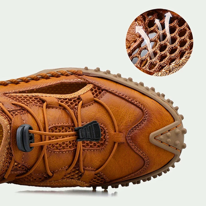 Stylish men's hybrid comfort sandals, offering robust support and breathability for active summer lifestyles.