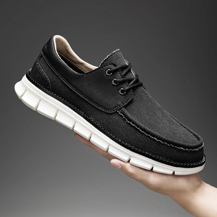Men's comfortable slip-on loafers. Durable casual footwear for everyday use, ideal for stylish spring and summer shoes.