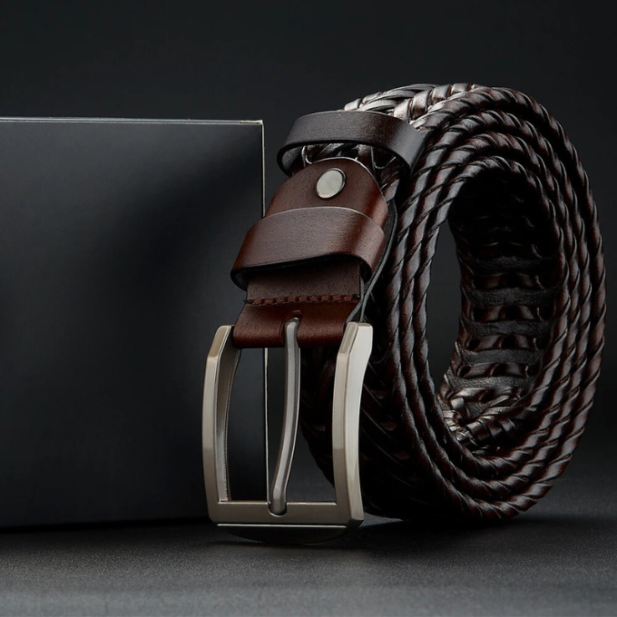 Smart men's braided cowhide leather belt, featuring a durable design for a polished casual look.