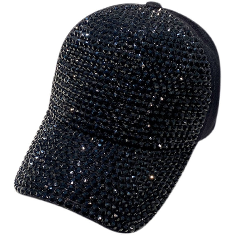 Versatile unisex glitter baseball cap, a radiant accessory to elevate your casual or party outfit.