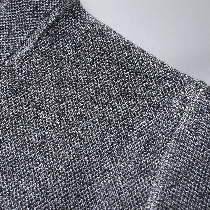 Versatile men's everyday jacket for casual fashion. A modern sleek design makes it perfect as stylish outerwear.