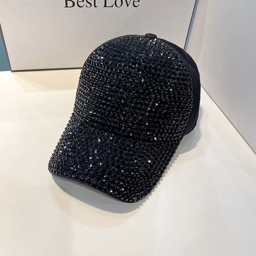 Sparkling glitter baseball cap for men and women, adds shine to any outfit, comfortable polyester headwear.