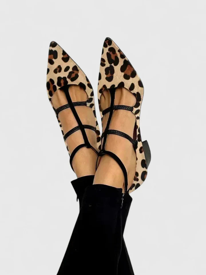 Chic women's 1.6-inch block heels for versatile fashion, offering orthopedic support.