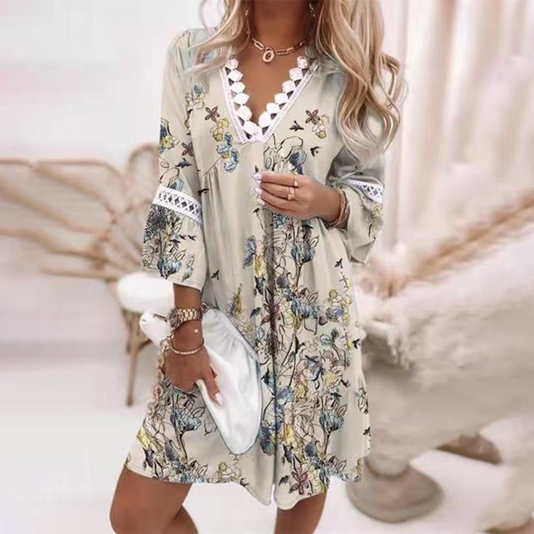 Relaxed women's vacation dress: A beautiful boho crochet V-neck, knee-length for comfortable summer style.