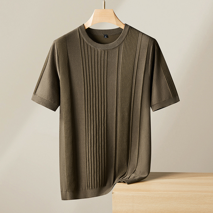 Stylish men's textured knit tee, lightweight crew neck top for modern casual fashion.