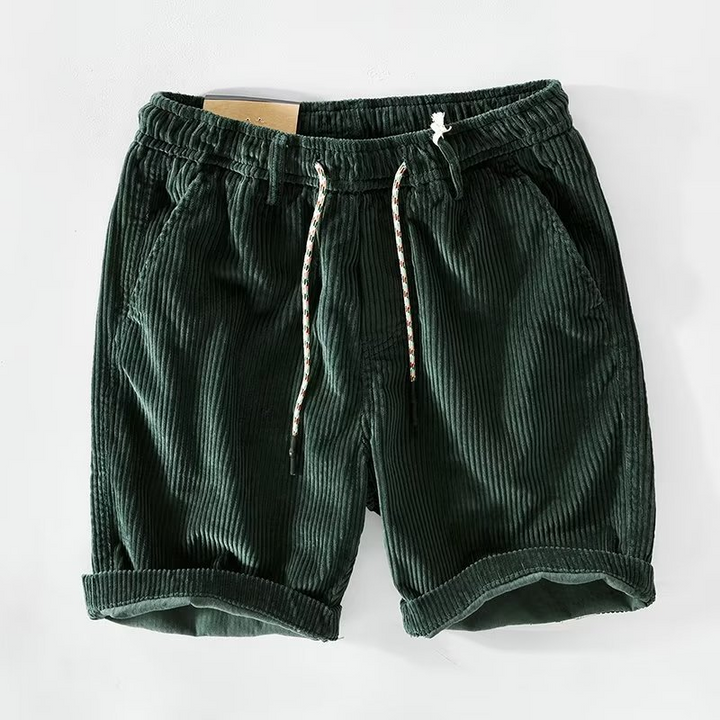 Comfortable men's green drawstring shorts, ideal for leisure wear or everyday summer style.