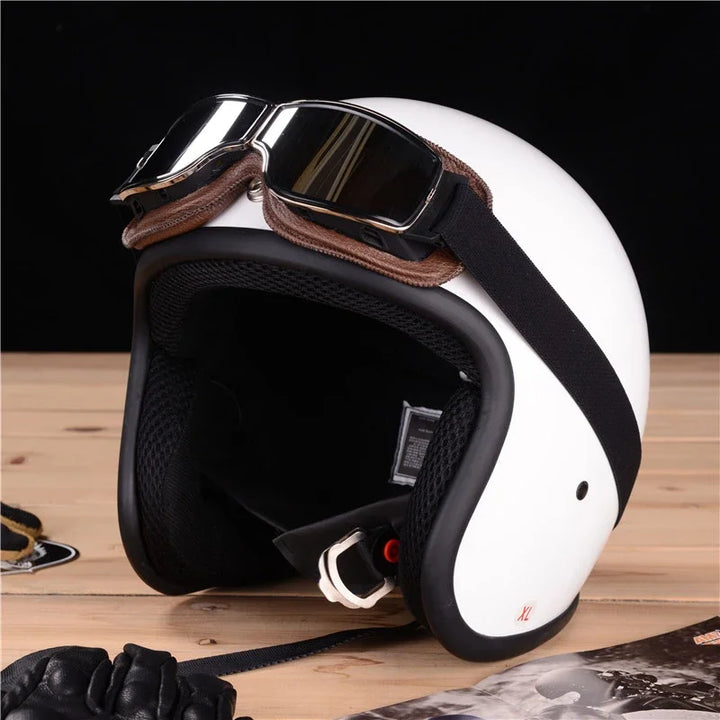 Adjustable vintage motorcycle goggles. Windproof & UV protective for classic bike riders.