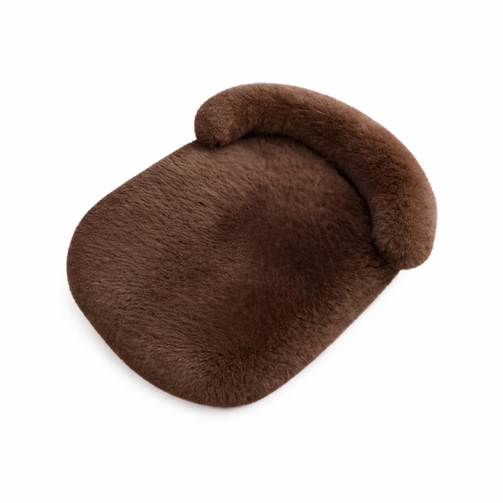 Stable anti-slip pet mat, a comfortable and washable dog cushion for secure pet supplies.