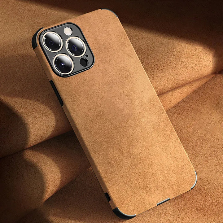 Green iPhone case with sleek design & robust shockproof protection. Slim cover and camera protector for mobile safety.