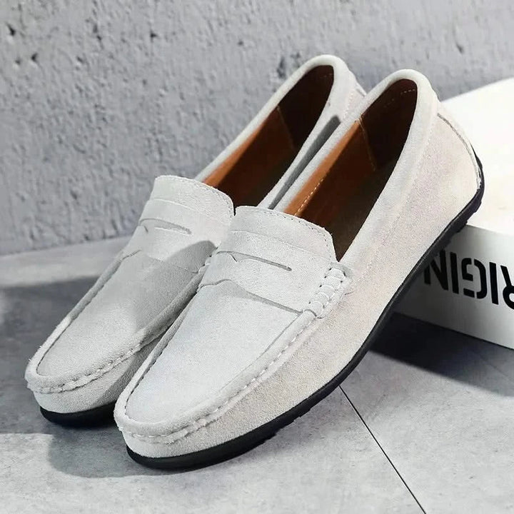 Hudson men's slip-on loafers, combining comfort with sophisticated everyday elegance. Classic versatile shoes.