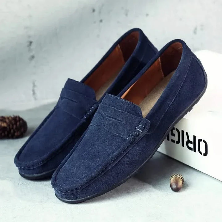 Men's slip-on Hudson loafers, providing ultimate comfort & everyday elegance. Versatile classic men's shoes.