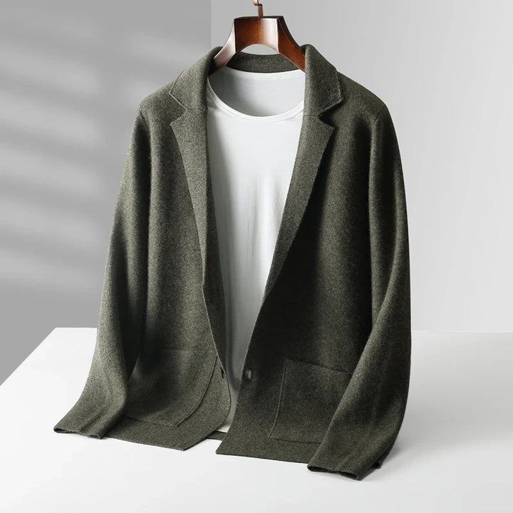 Premium men's Milano long-sleeve cardigan, combining classic style with ultimate comfort and quality.