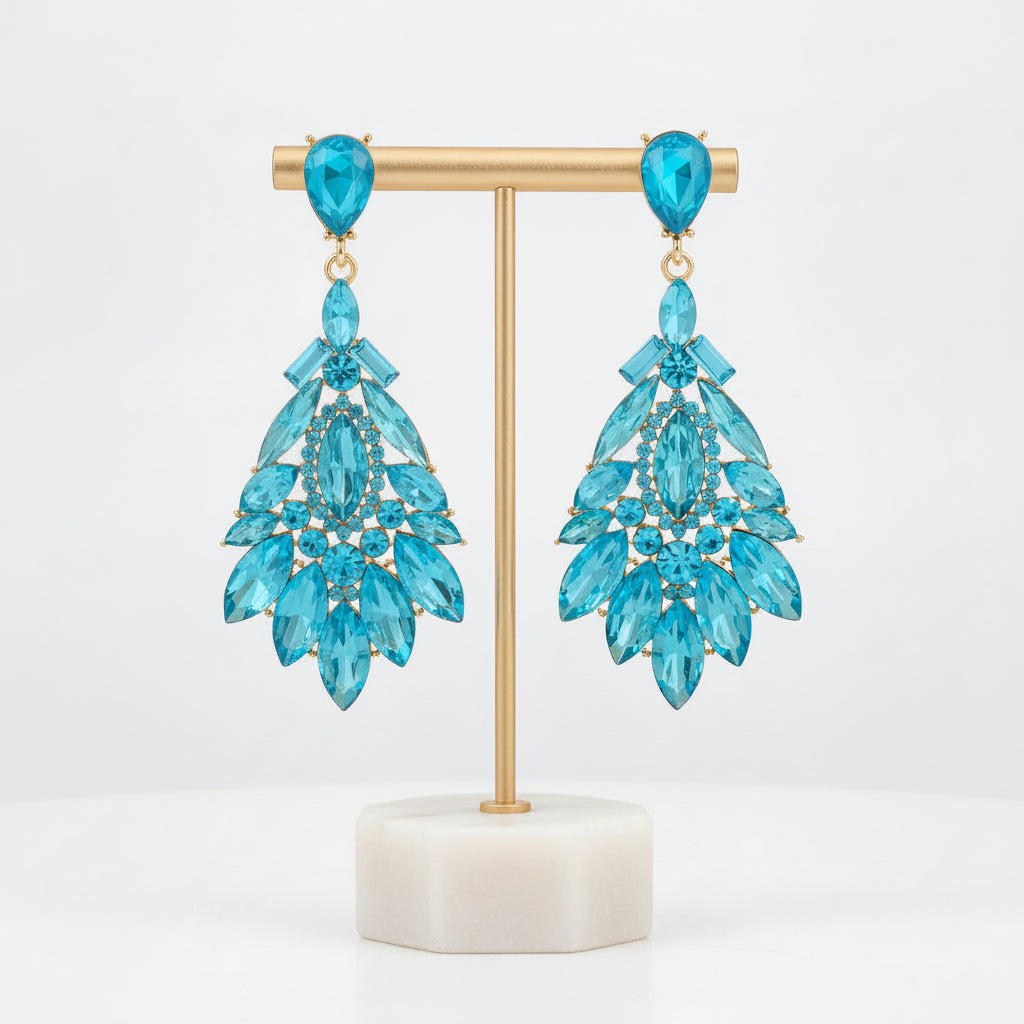 Elegant crystal drop earrings for women, perfect for weddings, parties, or special occasions. Sophisticated jewelry.