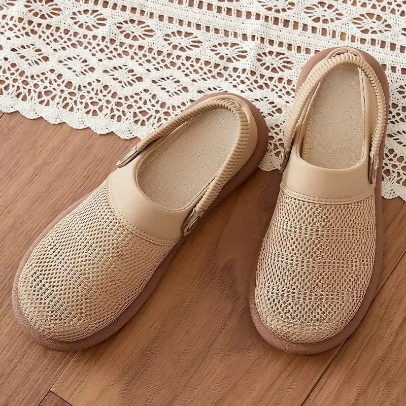 Lightweight Cloudra women's slip-on clogs. Breathable comfort footwear, perfect open-back summer shoes.