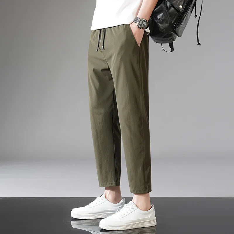 Unisex Zephy active pants, perfect for versatile performance. Comfortable, quick-dry, and stretch-fit design.