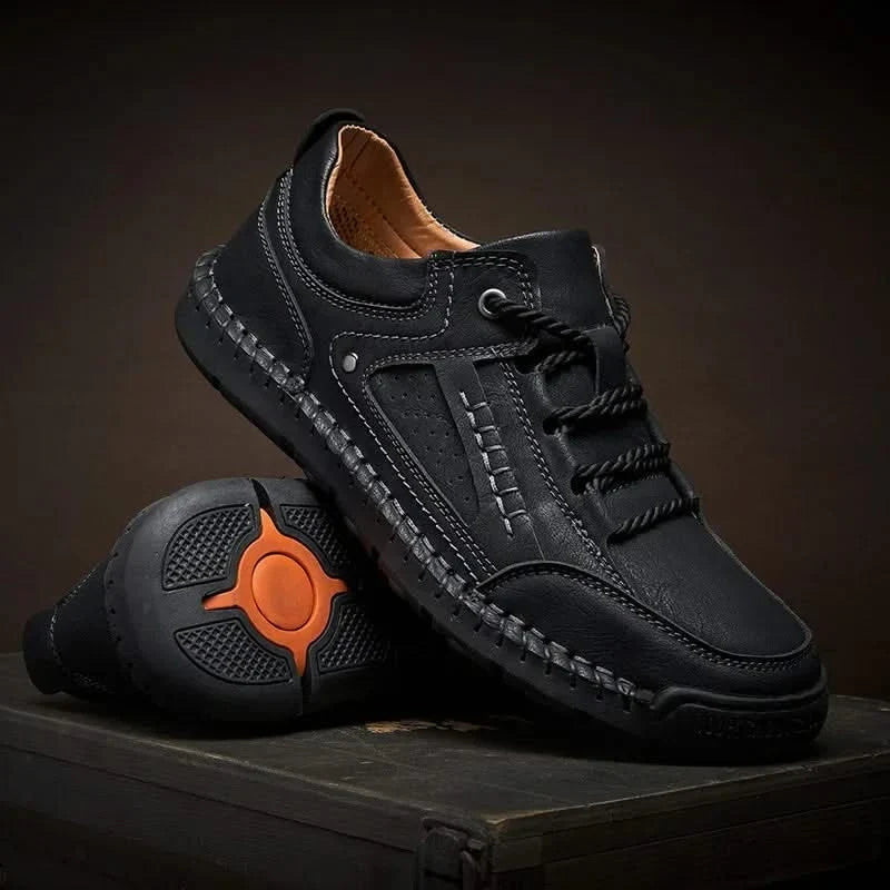 Close-up of the durable sole on men's Crosswind hiking shoes, providing excellent all-terrain grip and stability.