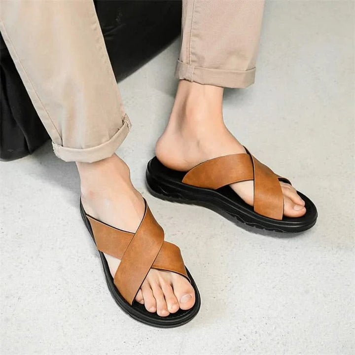 Classic men's strappy sandals, perfect casual summer footwear. Easy slip-on style for comfort.