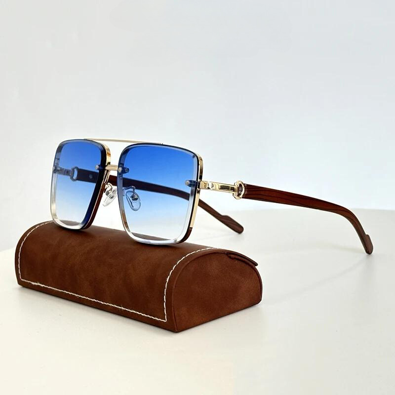 Fashionable gold metal frame unisex sunglasses providing full UV400 eye protection.