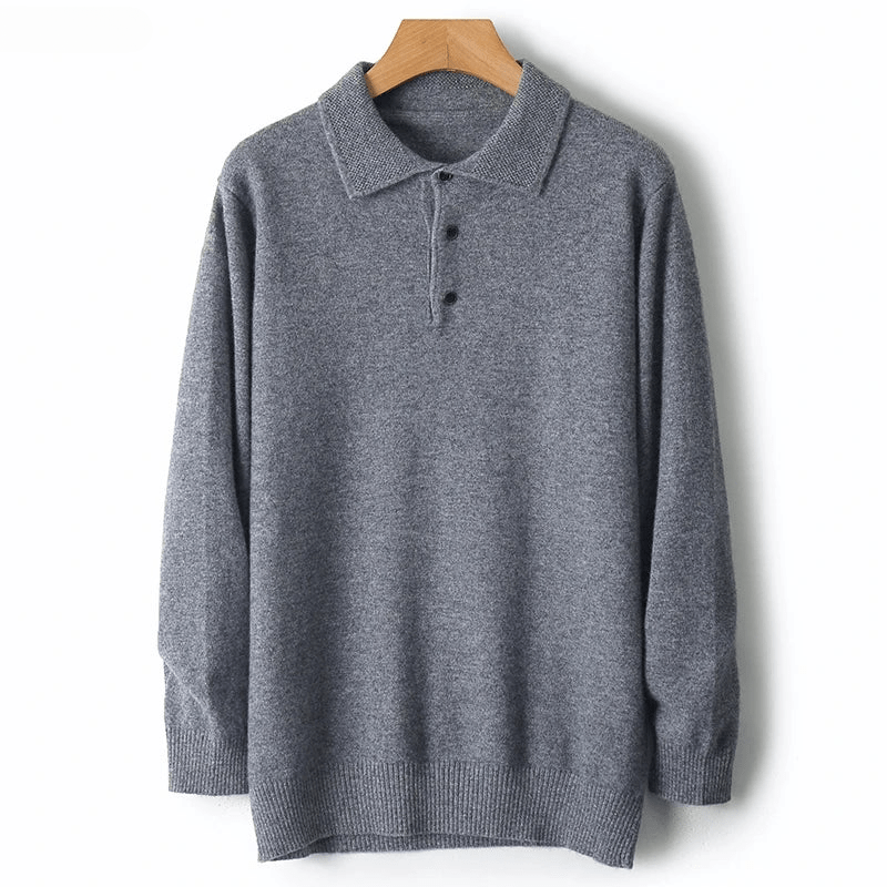 Men's comfortable everyday cardigan, perfect for versatile layering and elegant style.
