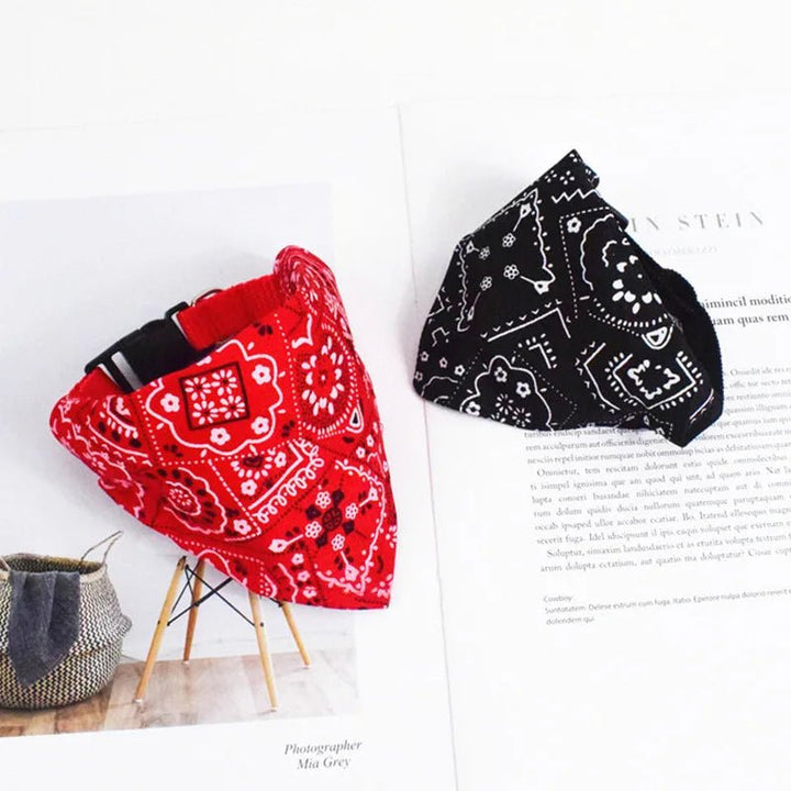 Lightweight pet bandana scarf, comfortable adjustable neckerchief for cats & dogs.