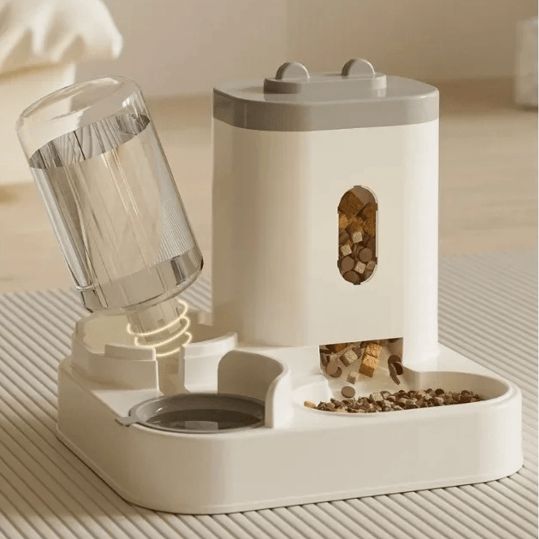 Efficient automatic pet feeder and water dispenser, large capacity for hassle-free pet care