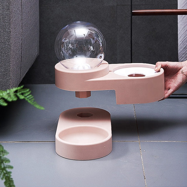 Self-replenishing pet water dispenser for dogs & cats, ensuring fresh water availability
