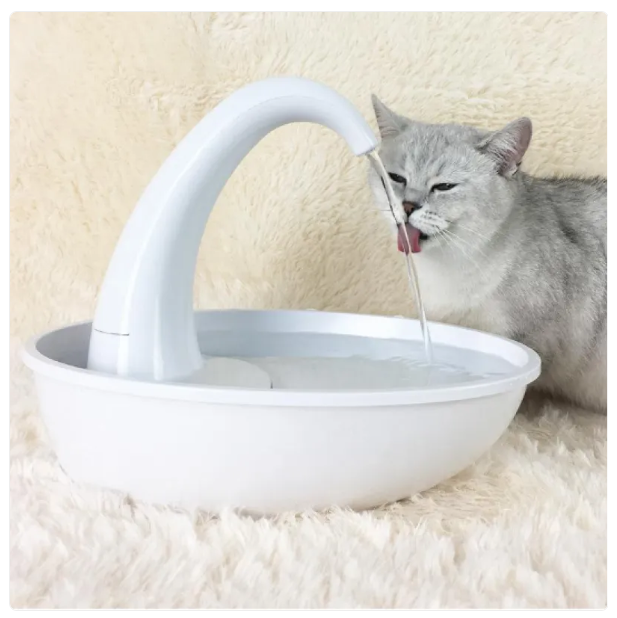 2.34L automatic pet water dispenser for dogs & cats, essential pet care supply