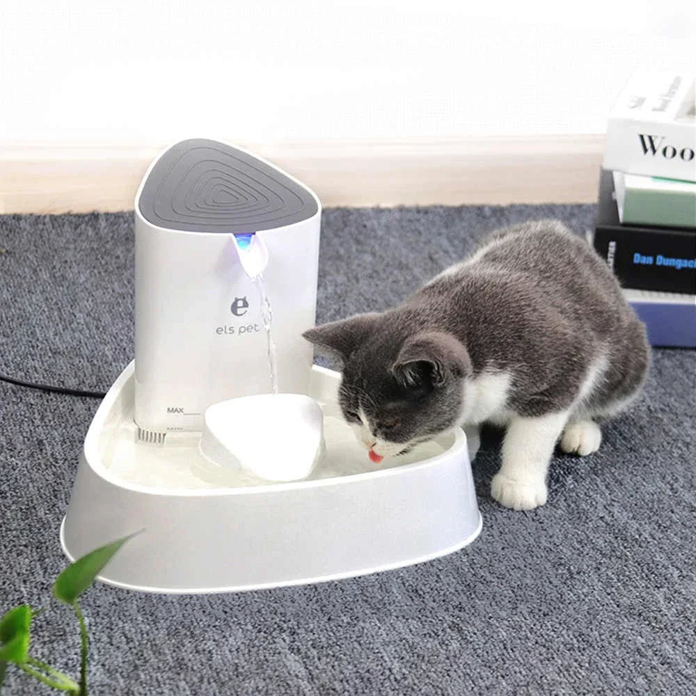 Automatic pet water fountain for cats & dogs, ceramic, promoting hydration for pets
