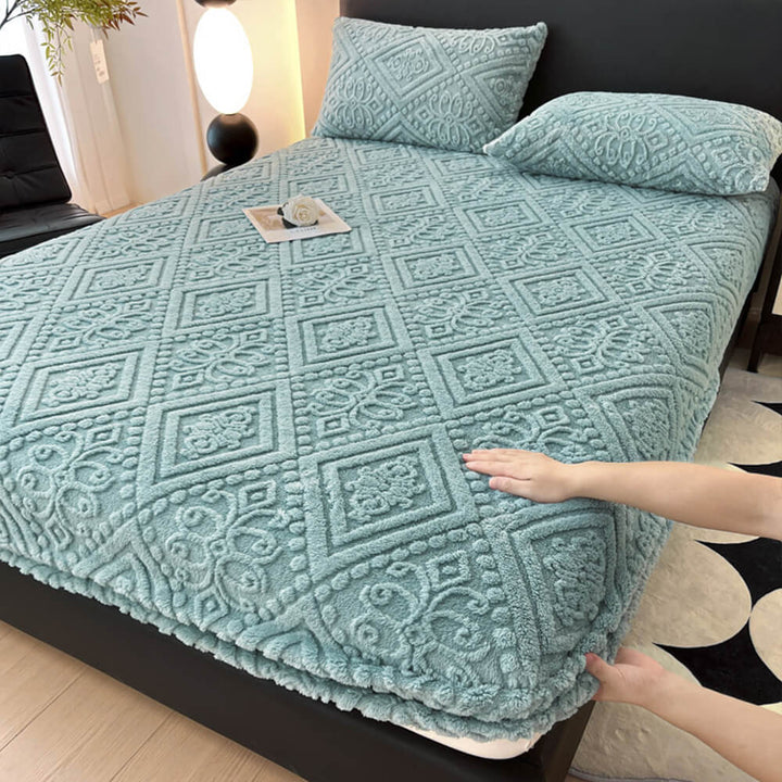 Deep pocket fitted sheet crafted from warm milk velvet, featuring a beautiful baroque embossed pattern.