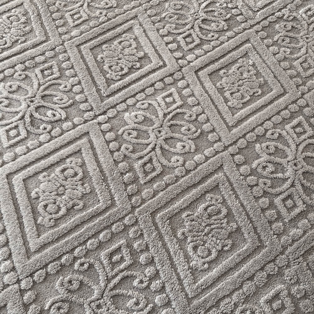 Luxurious baroque embossed fitted sheet and pillowcase in warm milk velvet. Enhance your home decor.