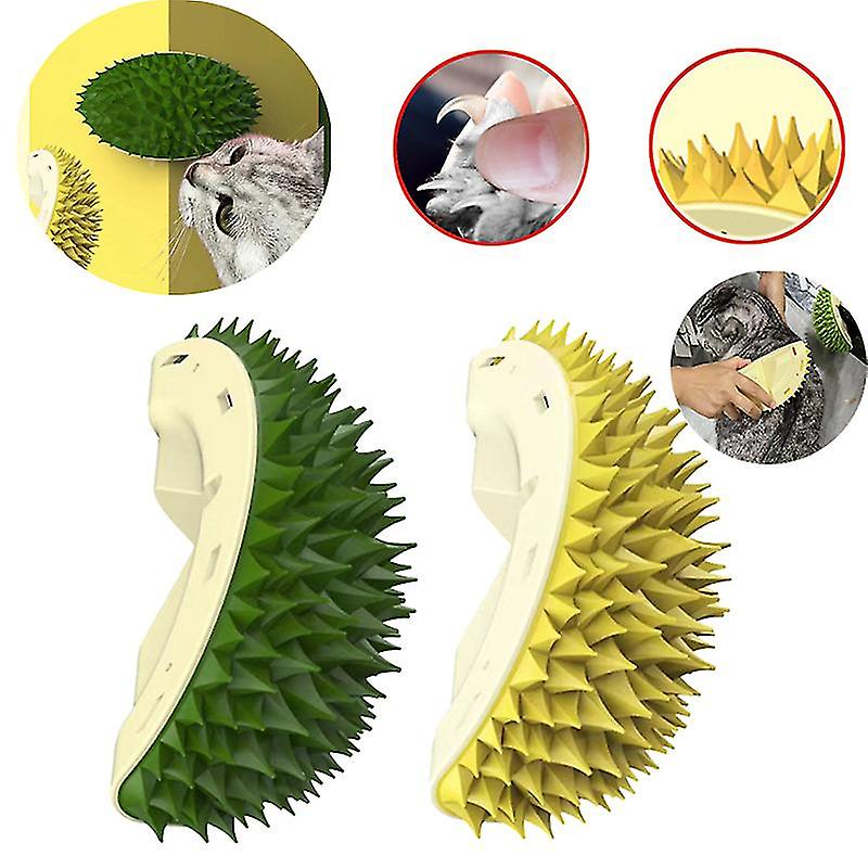 Ergonomic cat brush for effective hair removal and comfortable pet grooming.