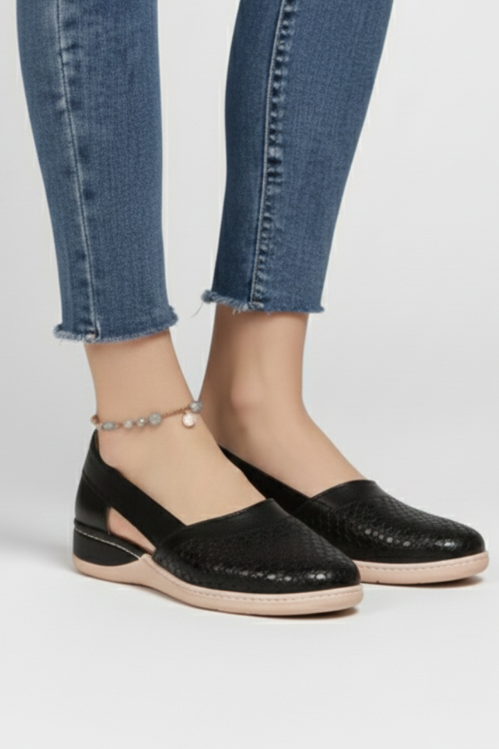 Pink women's everyday cutout shoes offering all-day comfort. Chic and casual walking footwear for women.
