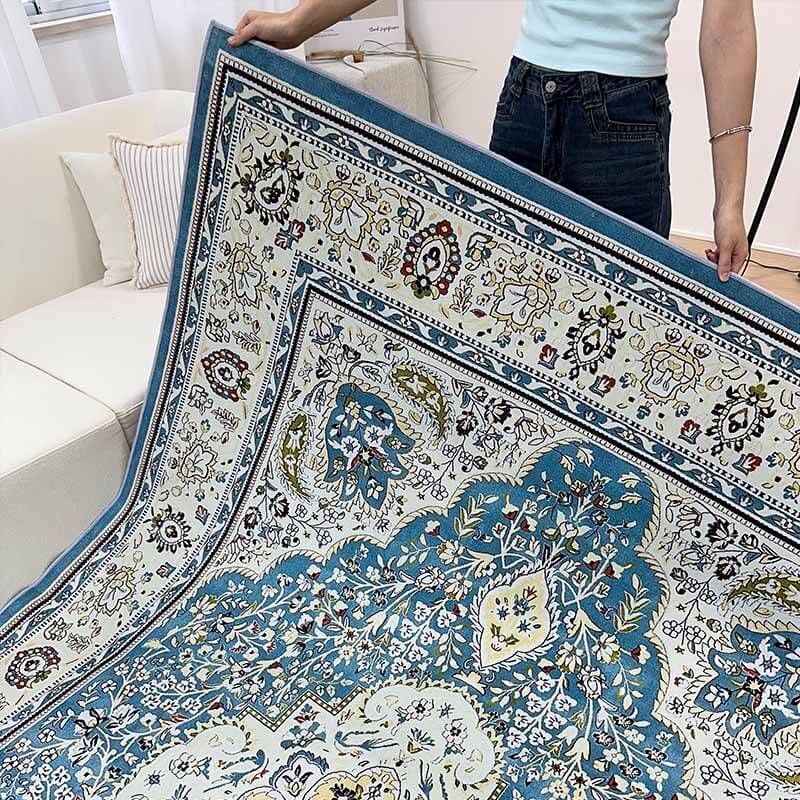 Soft-touch bohemian floral polyester rug, ideal for high-traffic areas like living rooms & entryways.