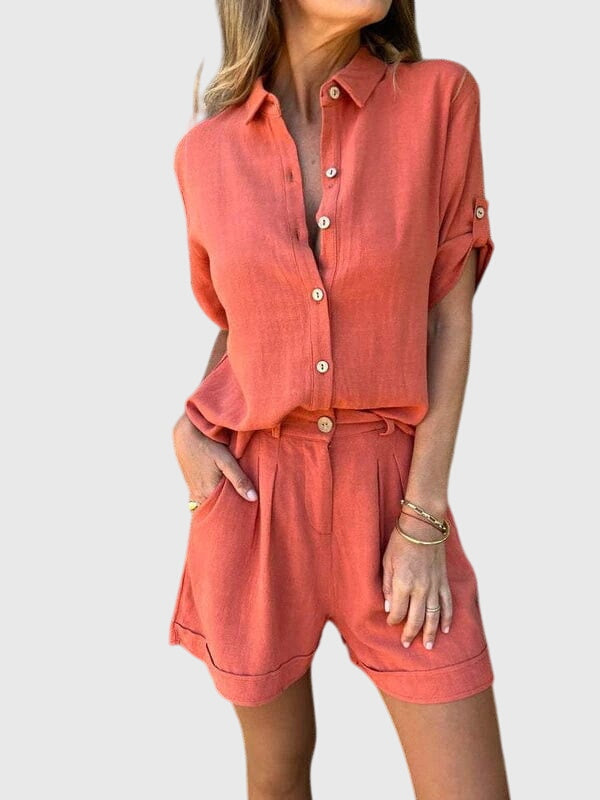 Matching women's shorts outfit: a chic 2 piece set with a short sleeve top & comfy shorts.
