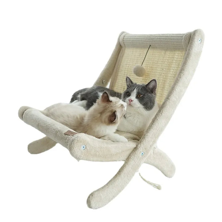 Pet furniture: Cat deckchair with durable scratching surface, an ideal feline lounge for rest and play