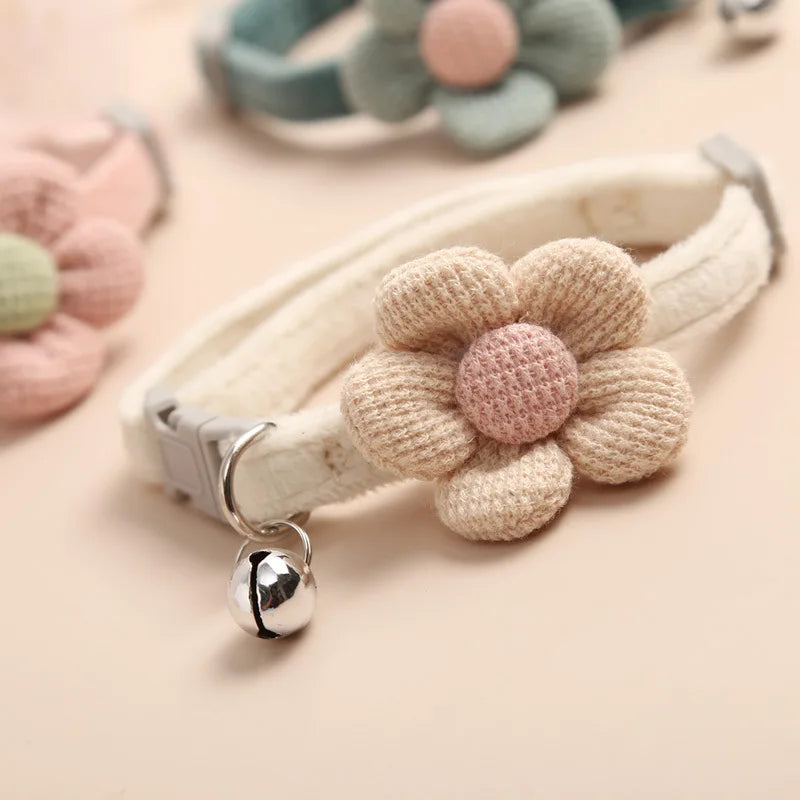 Soft floral pattern cat collar, adjustable for a perfect fit, includes a safety bell