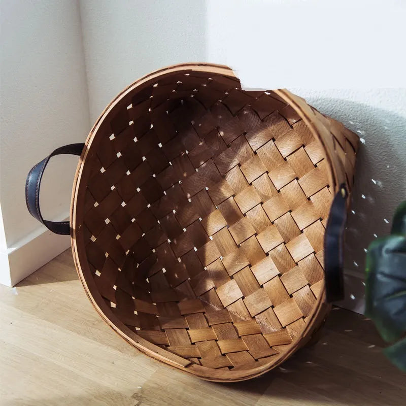 Round cat bed floor cushion featuring a vibrant green Monstera leaf design, cozy pet furniture for cats.