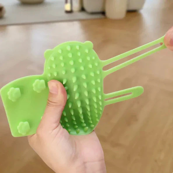 Pet care product: cat scratcher and self-groomer in a neutral color, easy to install