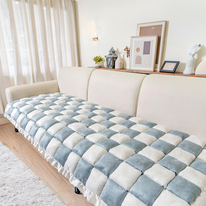 Pet mat for couch, offering a soft bed for your dog or cat, non-slip feature